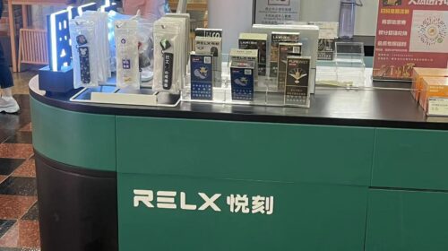 RLX returns to growth